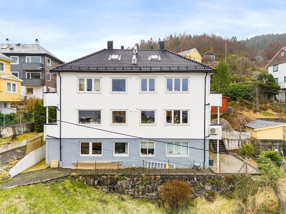 Lille Damsgardsveien 61 Apartment Bergen Exterior photo